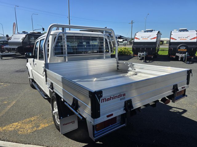 MAHINDRA PIK UP DUAL CAB 4x4 Tray Work Pack - Image 7